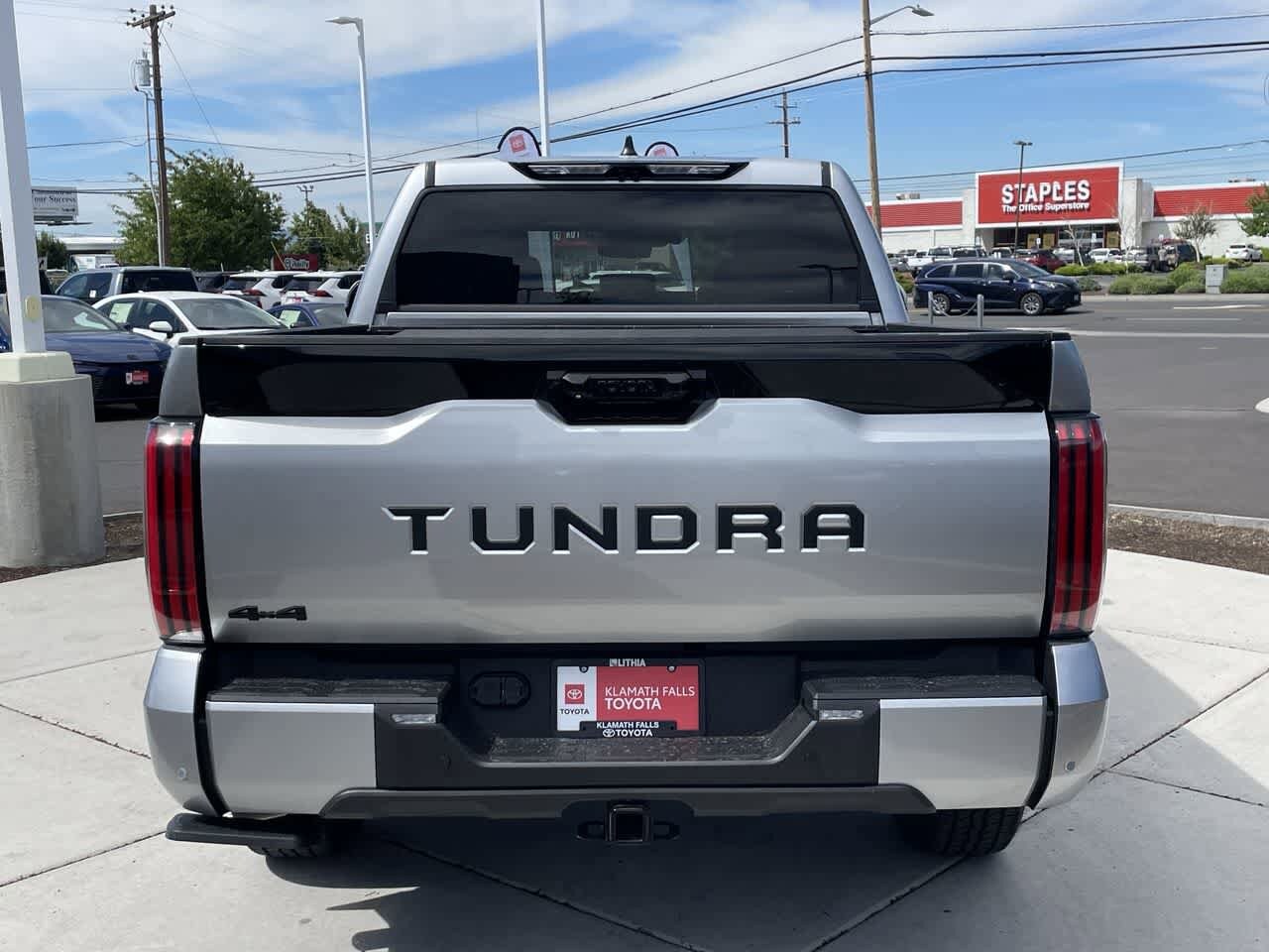 2025 Toyota Tundra Platinum photo 4