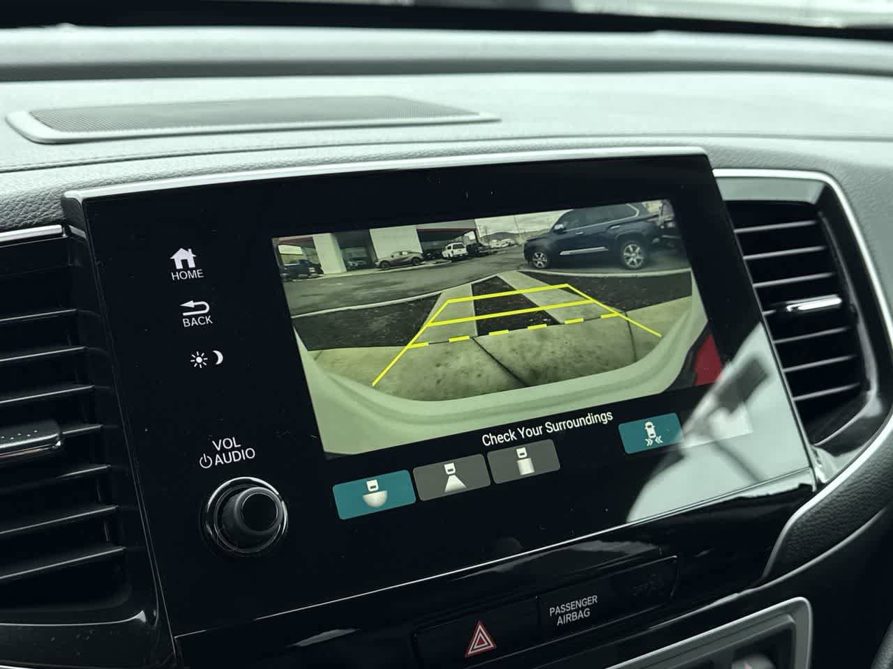 Thumbnail: 2020 Honda Pilot - 20