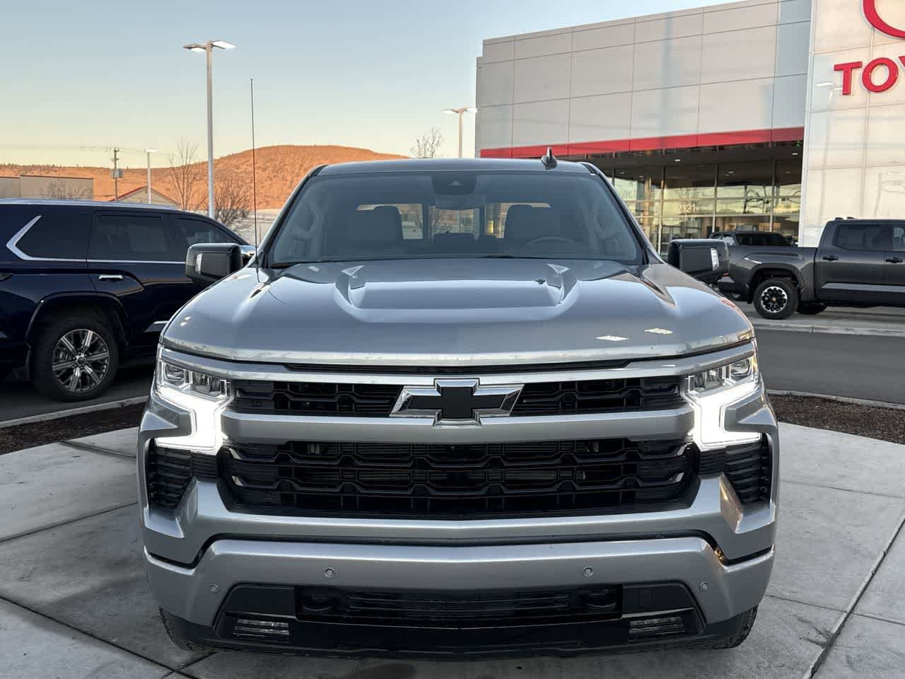 Thumbnail: 2024 Chevrolet Silverado 1500 - 3