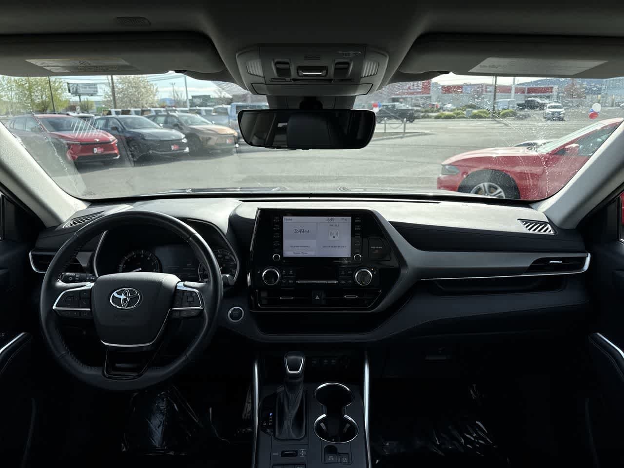 Thumbnail: 2021 Toyota Highlander - 16