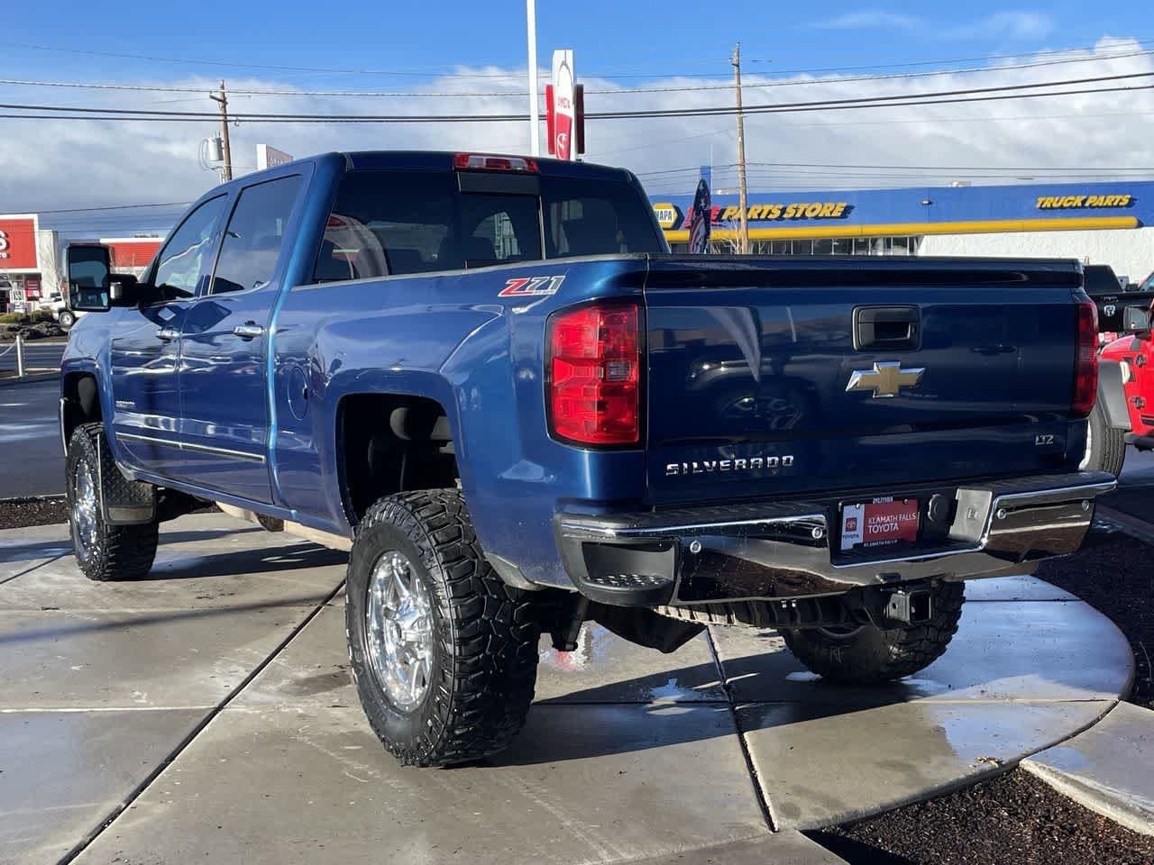 Thumbnail: 2015 Chevrolet Silverado 2500 - 5