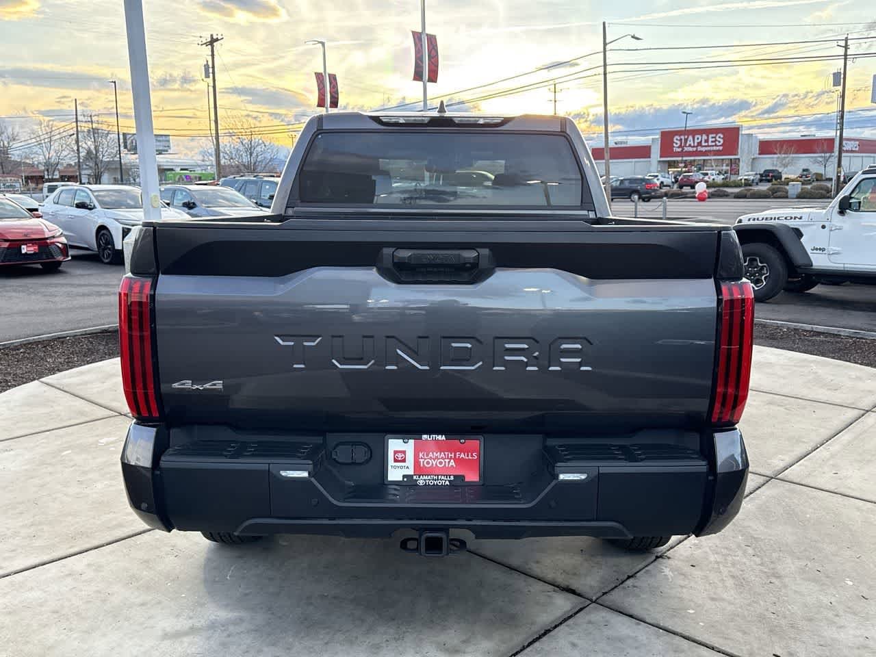 Thumbnail: 2024 Toyota Tundra - 4