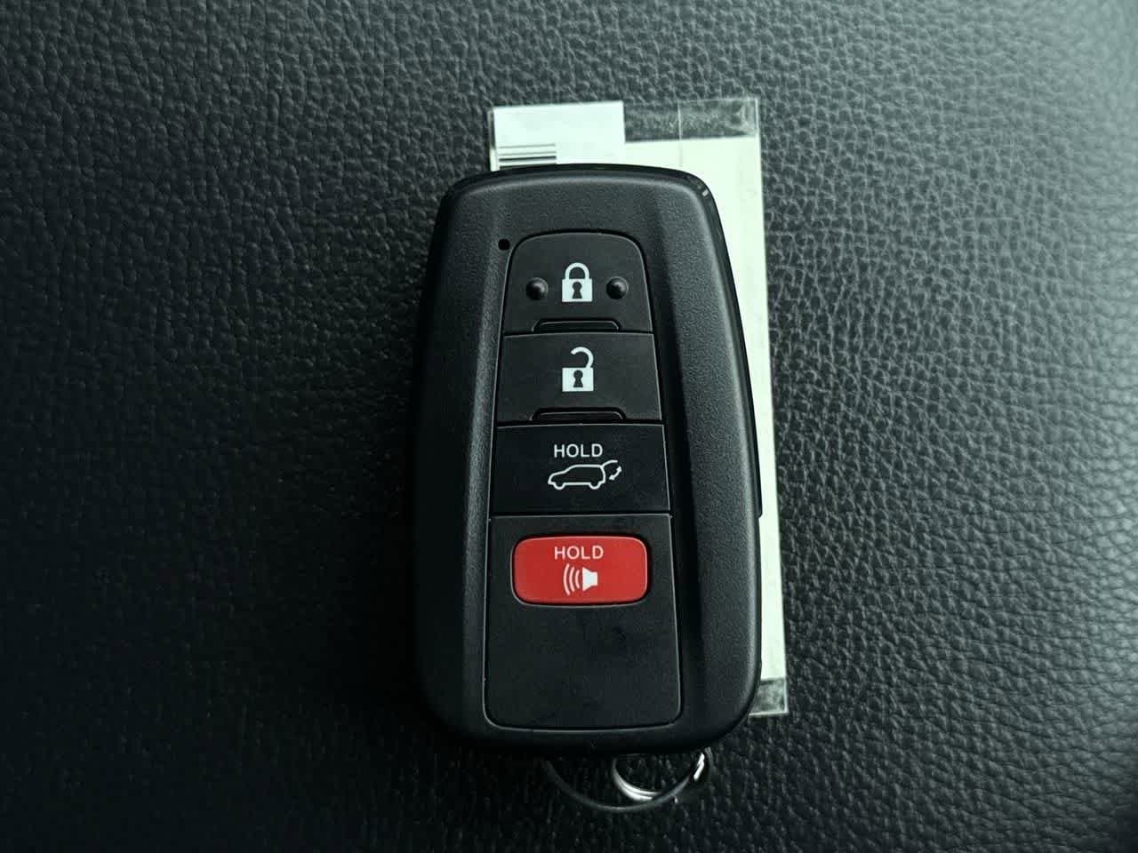 Thumbnail: 2025 Toyota RAV4 - 23