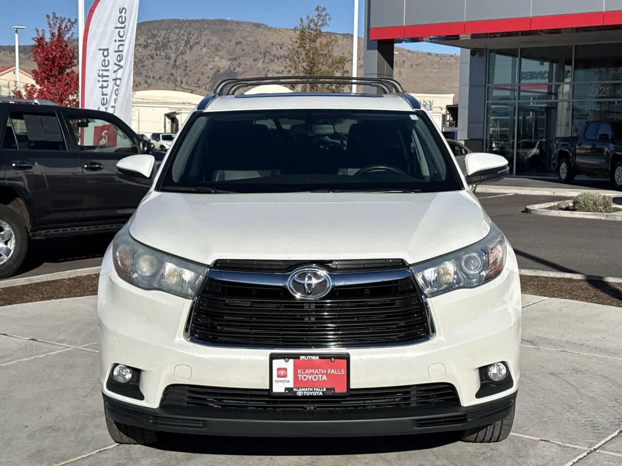 2015 Toyota Highlander XLE photo 2