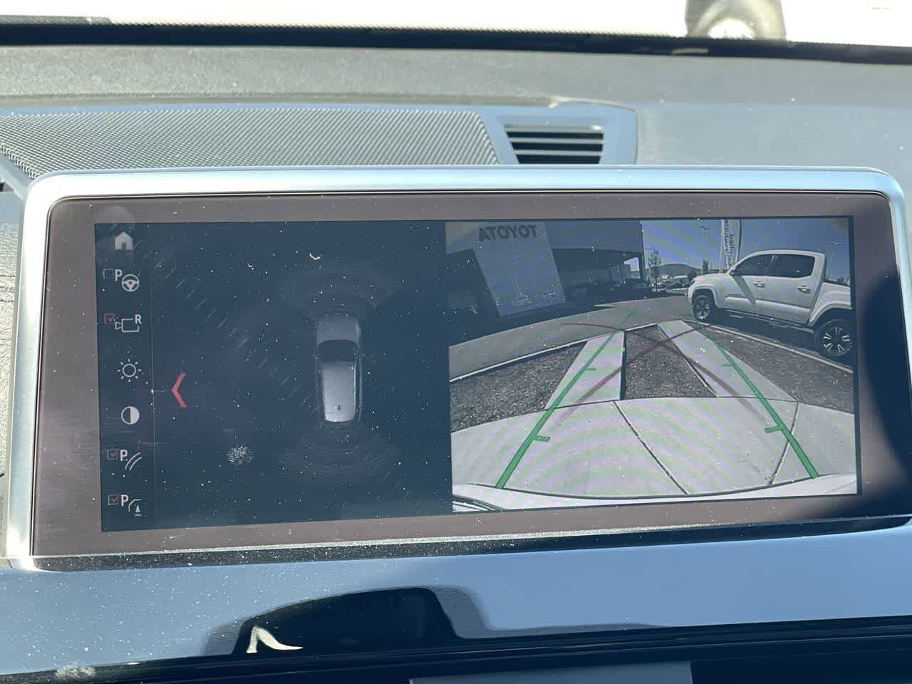 Thumbnail: 2021 BMW X1 - 19