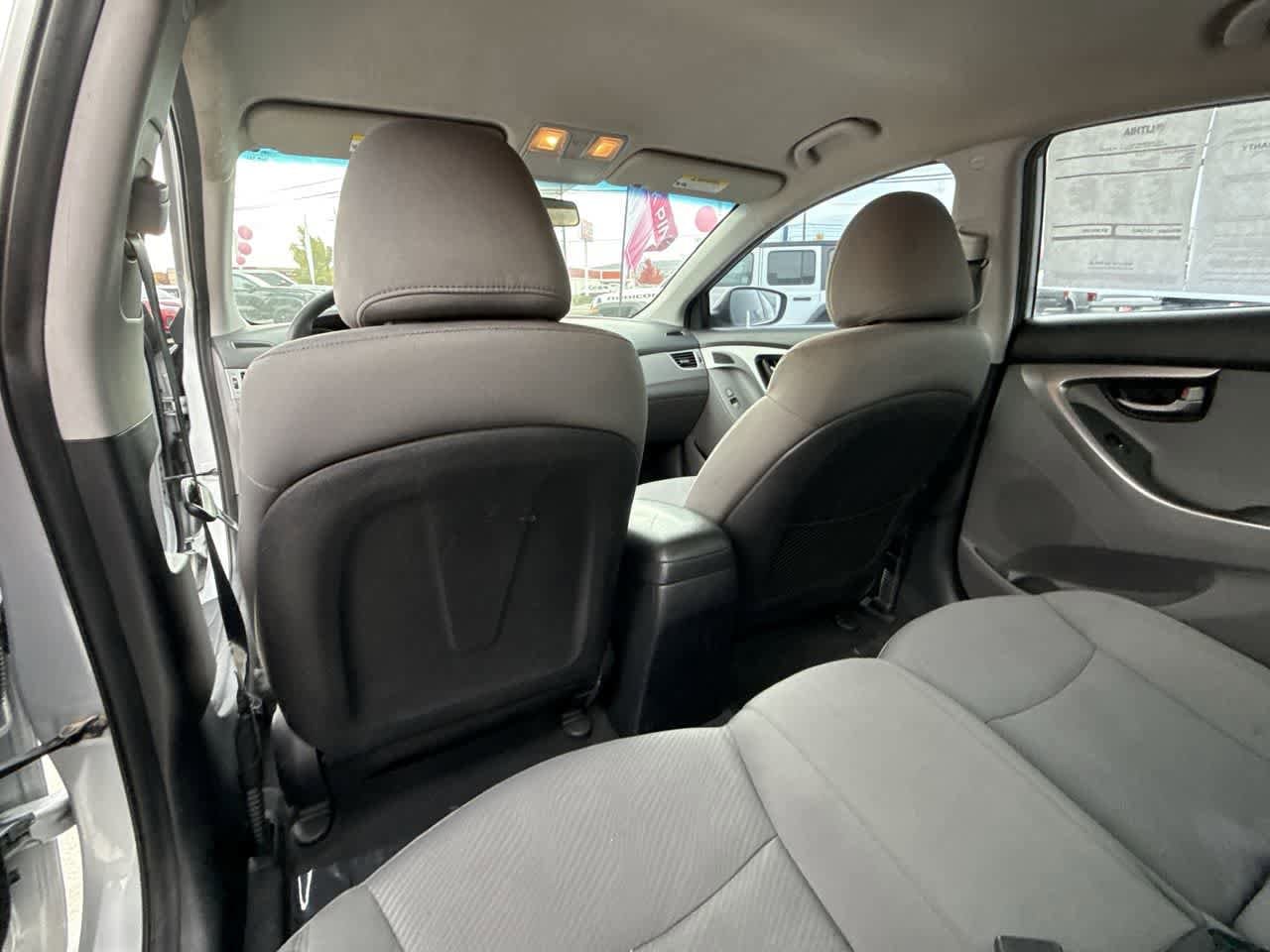 Thumbnail: 2011 Hyundai Elantra - 13