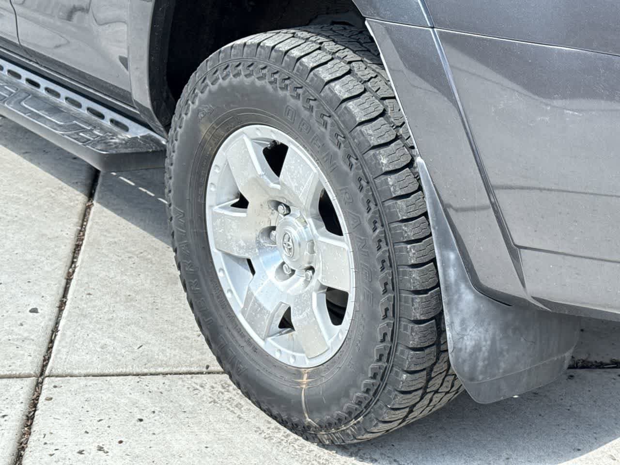 Thumbnail: 2018 Toyota 4Runner - 8