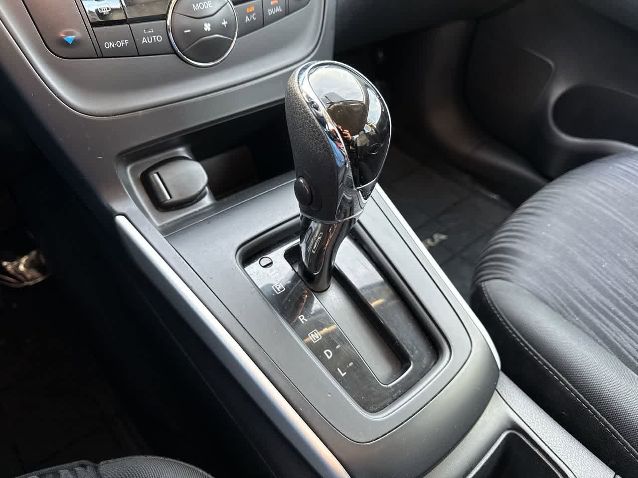 Thumbnail: 2019 Nissan Sentra - 20