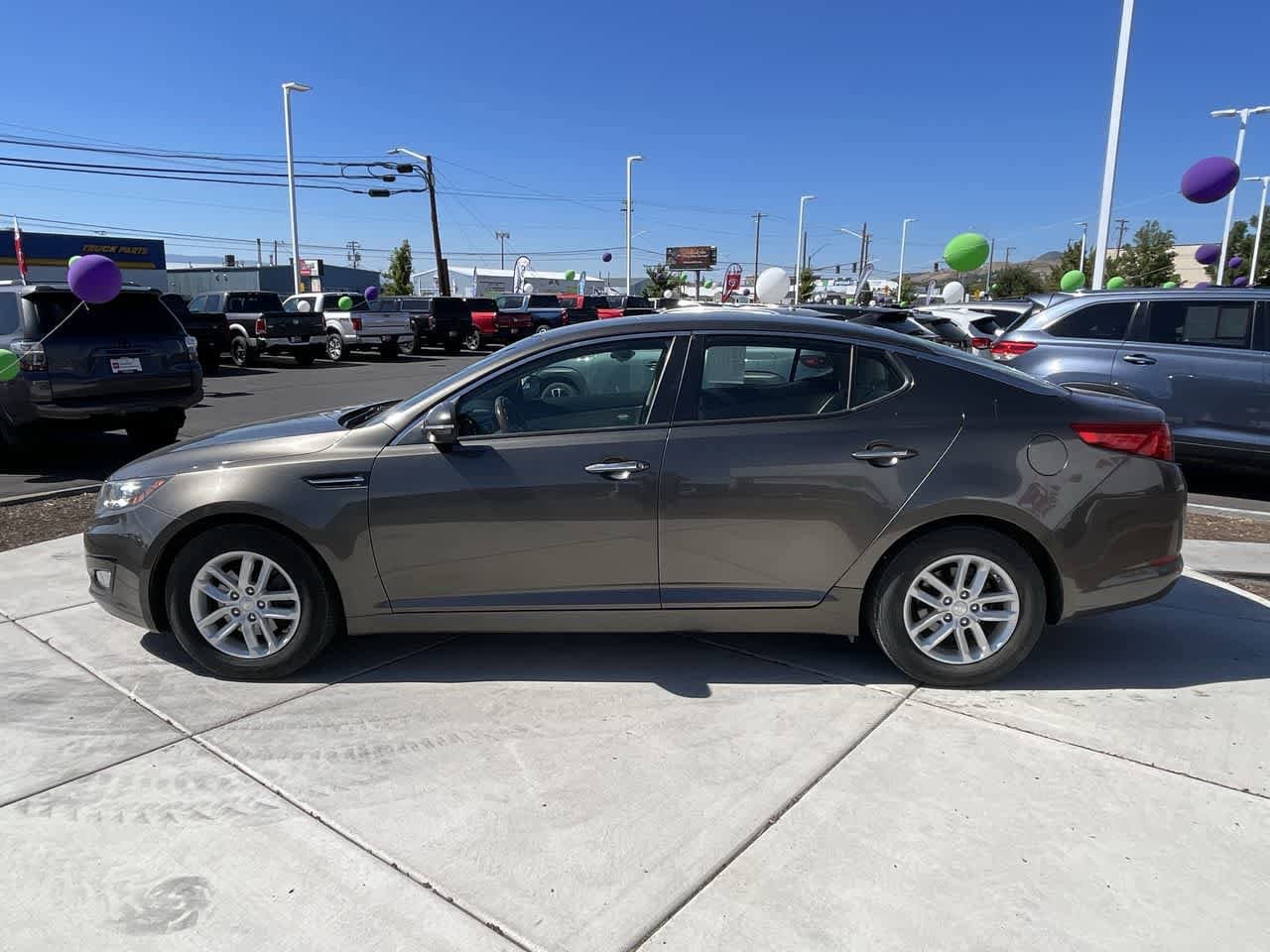 Thumbnail: 2012 Kia Optima - 2