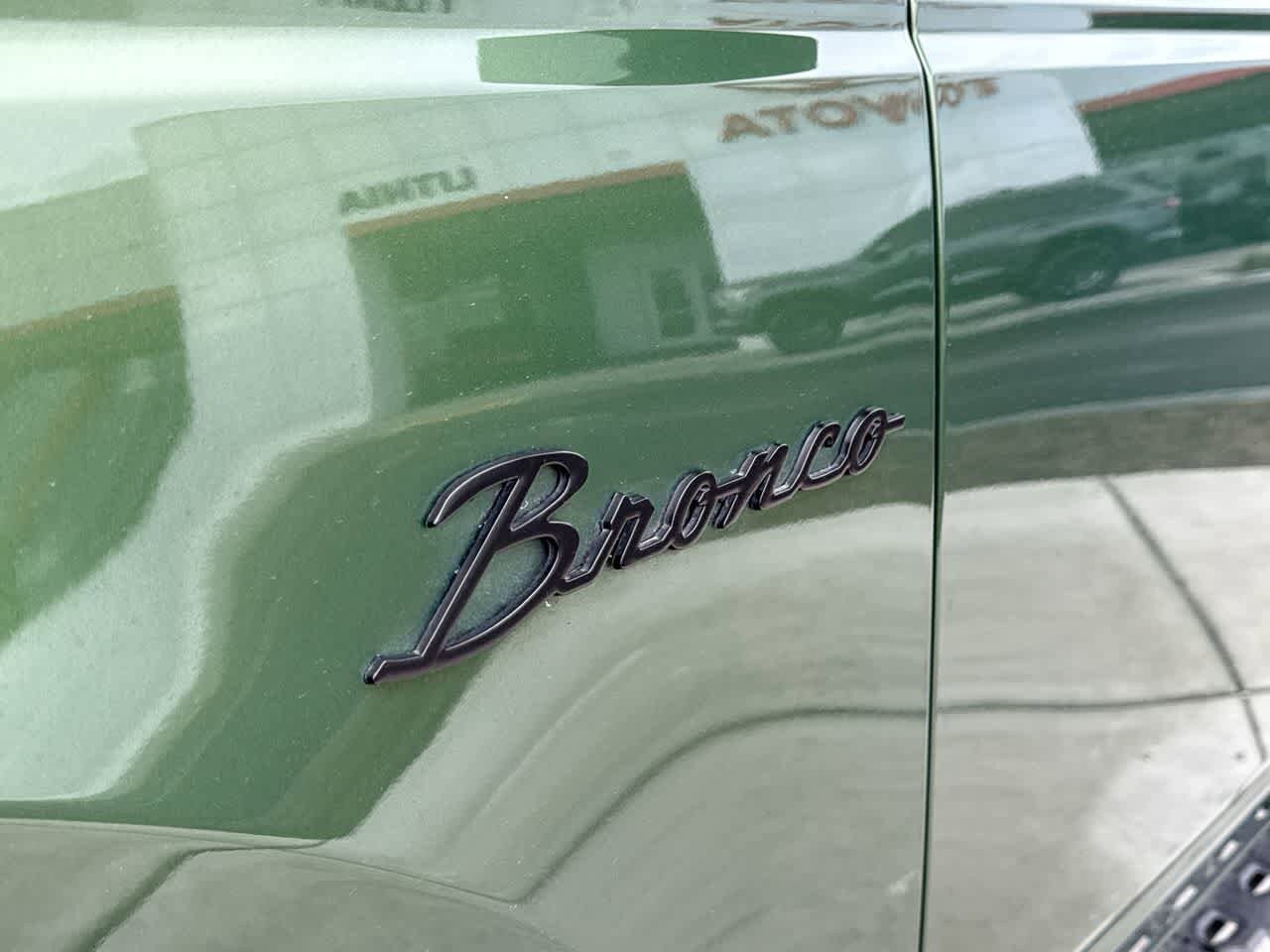 Thumbnail: 2023 Ford Bronco - 9