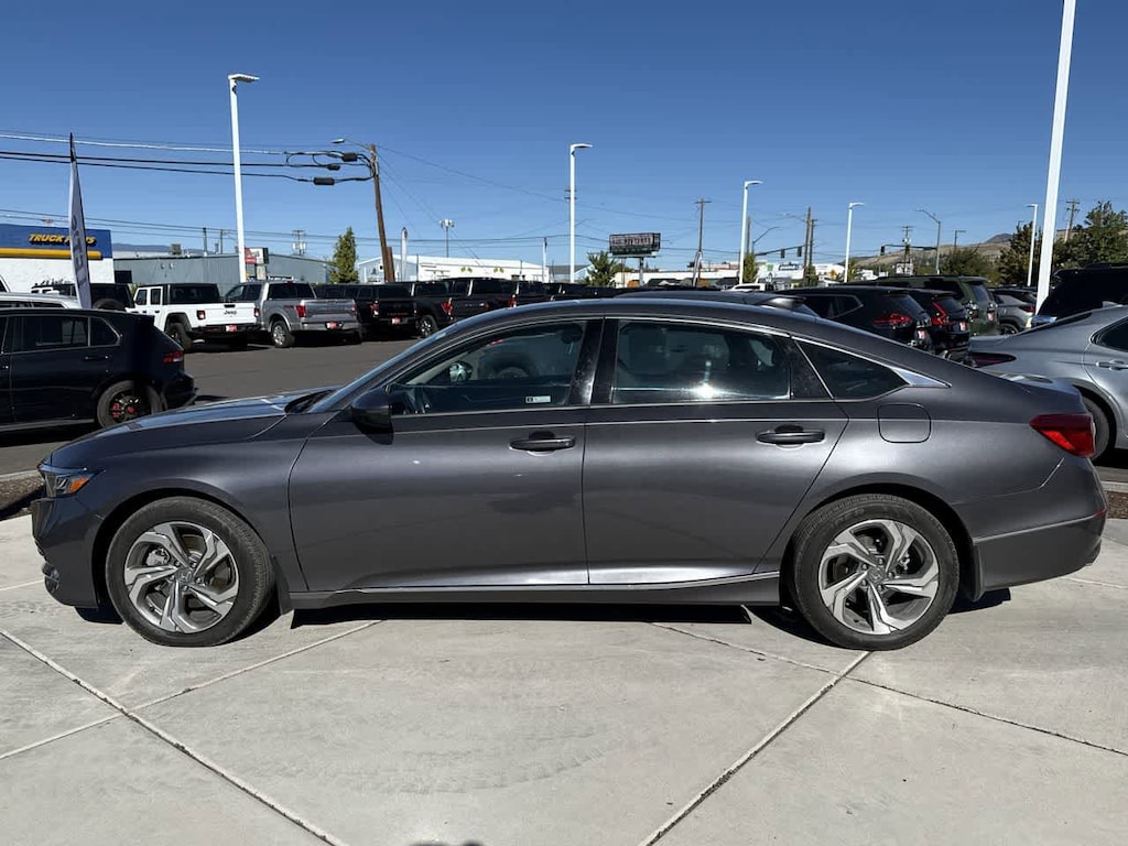 Used 2018 Honda Accord EX-L 2.0T w/Navi Sedan
