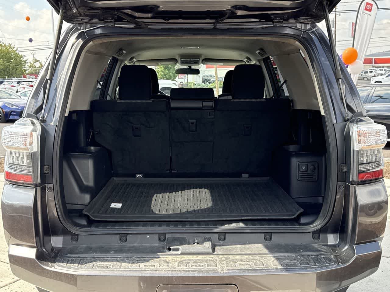 Thumbnail: 2018 Toyota 4Runner - 6