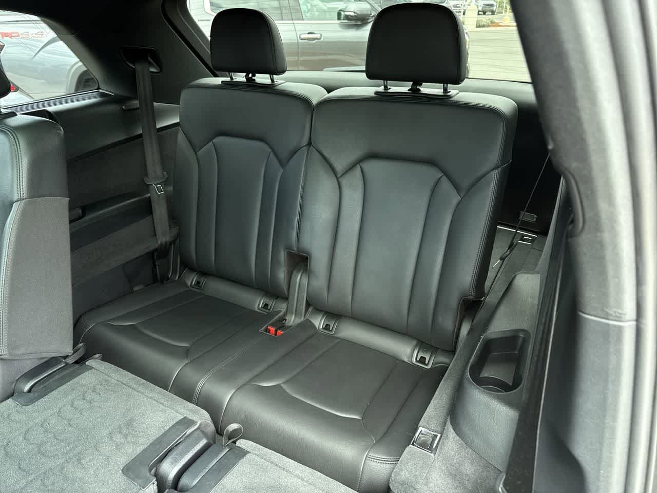 Thumbnail: 2019 Audi Q7 - 13