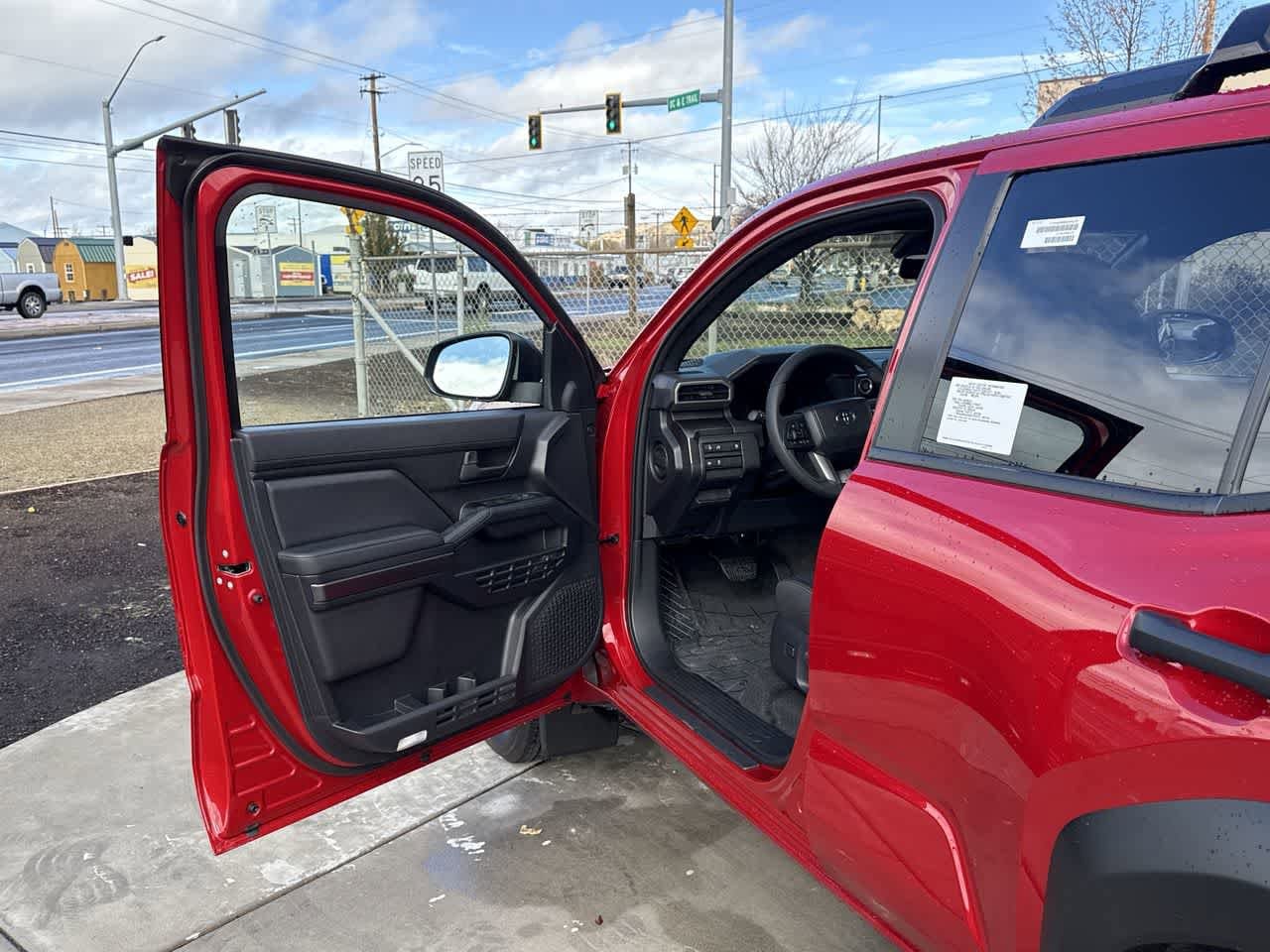 Thumbnail: 2025 Toyota 4Runner - 10