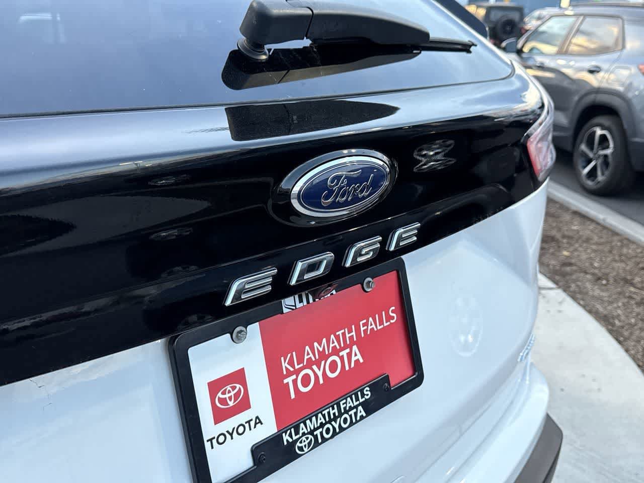 Thumbnail: 2022 Ford Edge - 9