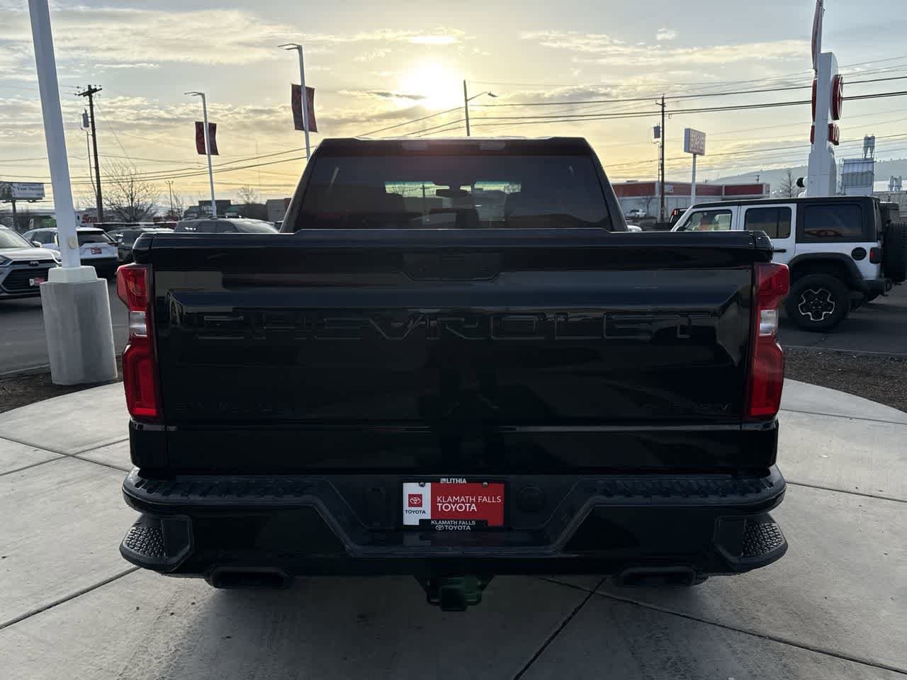 Thumbnail: 2021 Chevrolet Silverado 1500 - 4