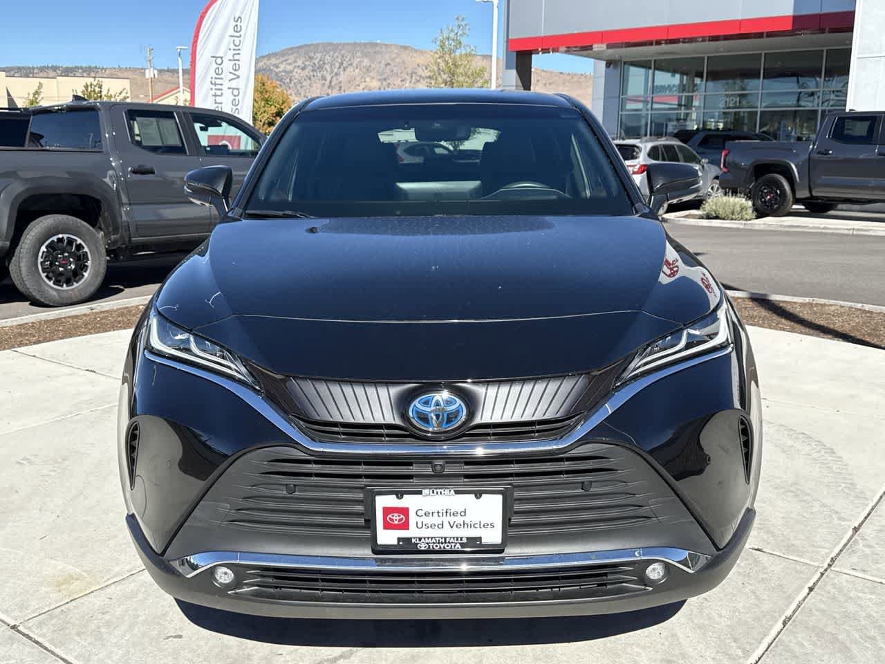 Thumbnail: 2022 Toyota Venza - 3