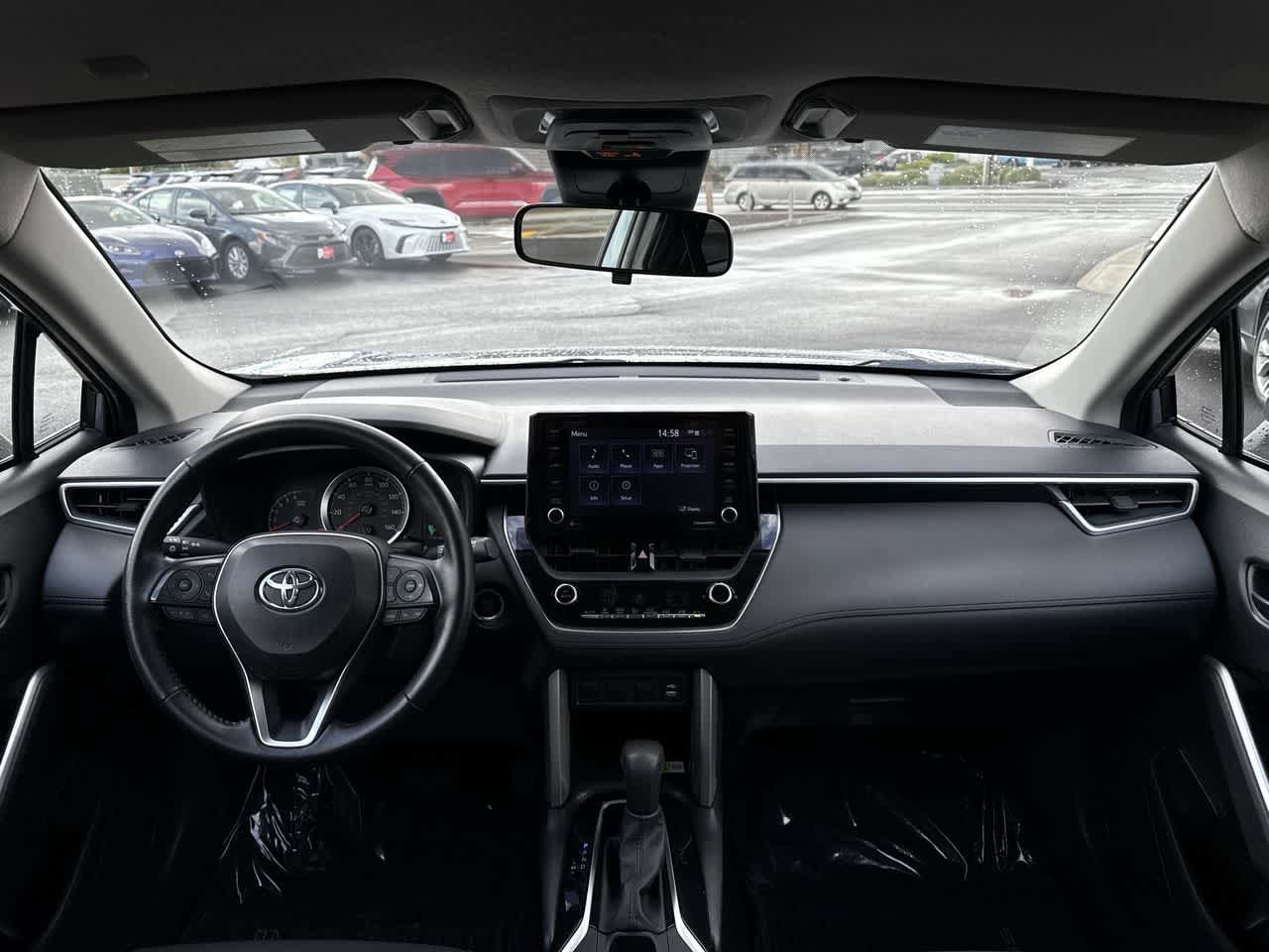 Thumbnail: 2022 Toyota Corolla Cross - 15