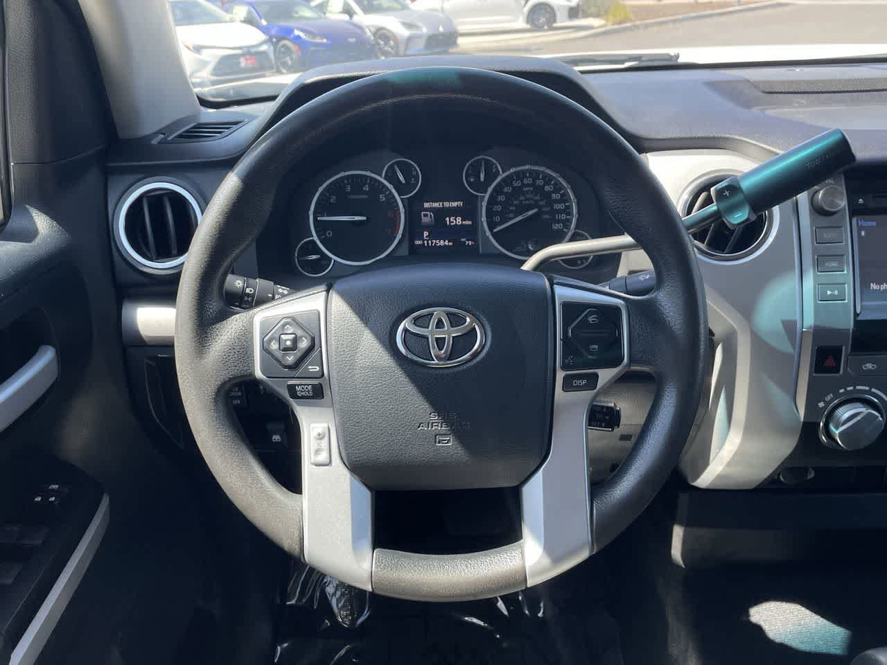 Thumbnail: 2015 Toyota Tundra - 15