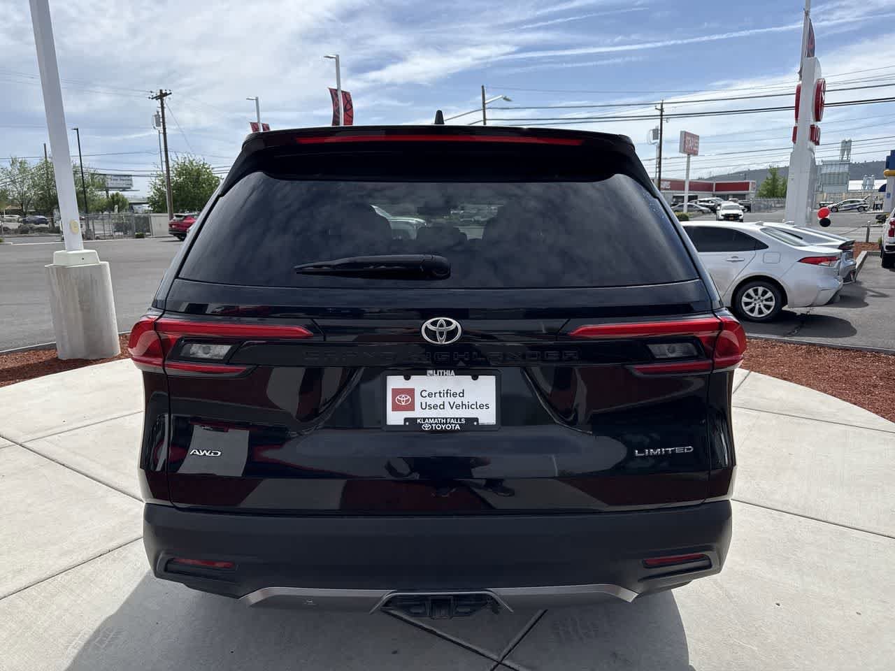 Thumbnail: 2024 Toyota Grand Highlander - 4