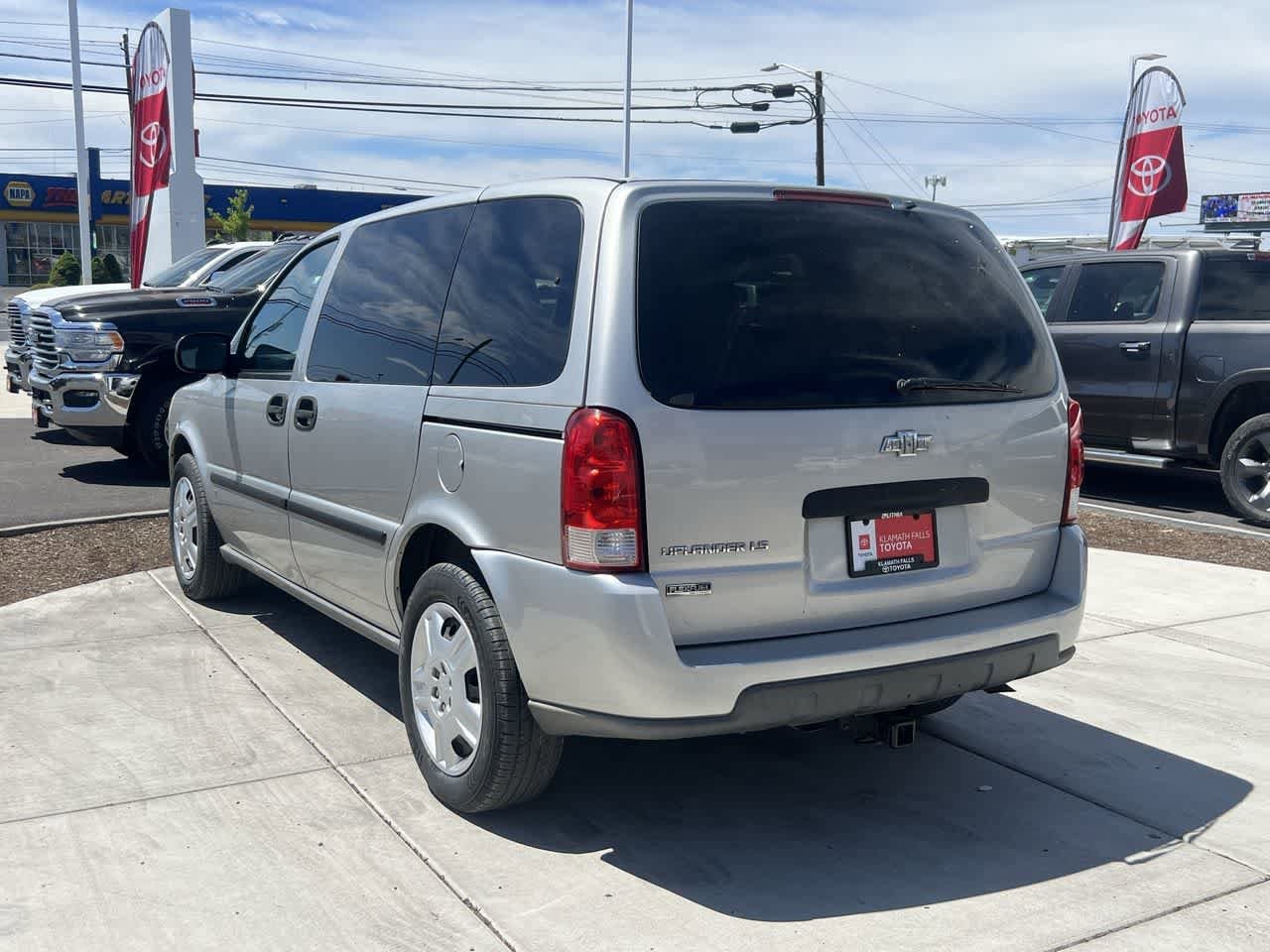 Thumbnail: 2008 Chevrolet Uplander - 5