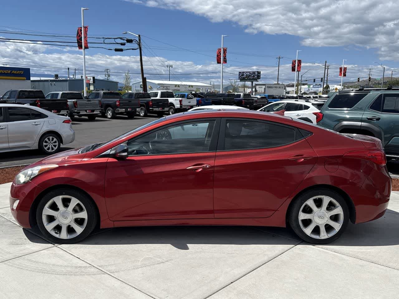 Thumbnail: 2011 Hyundai Elantra - 2