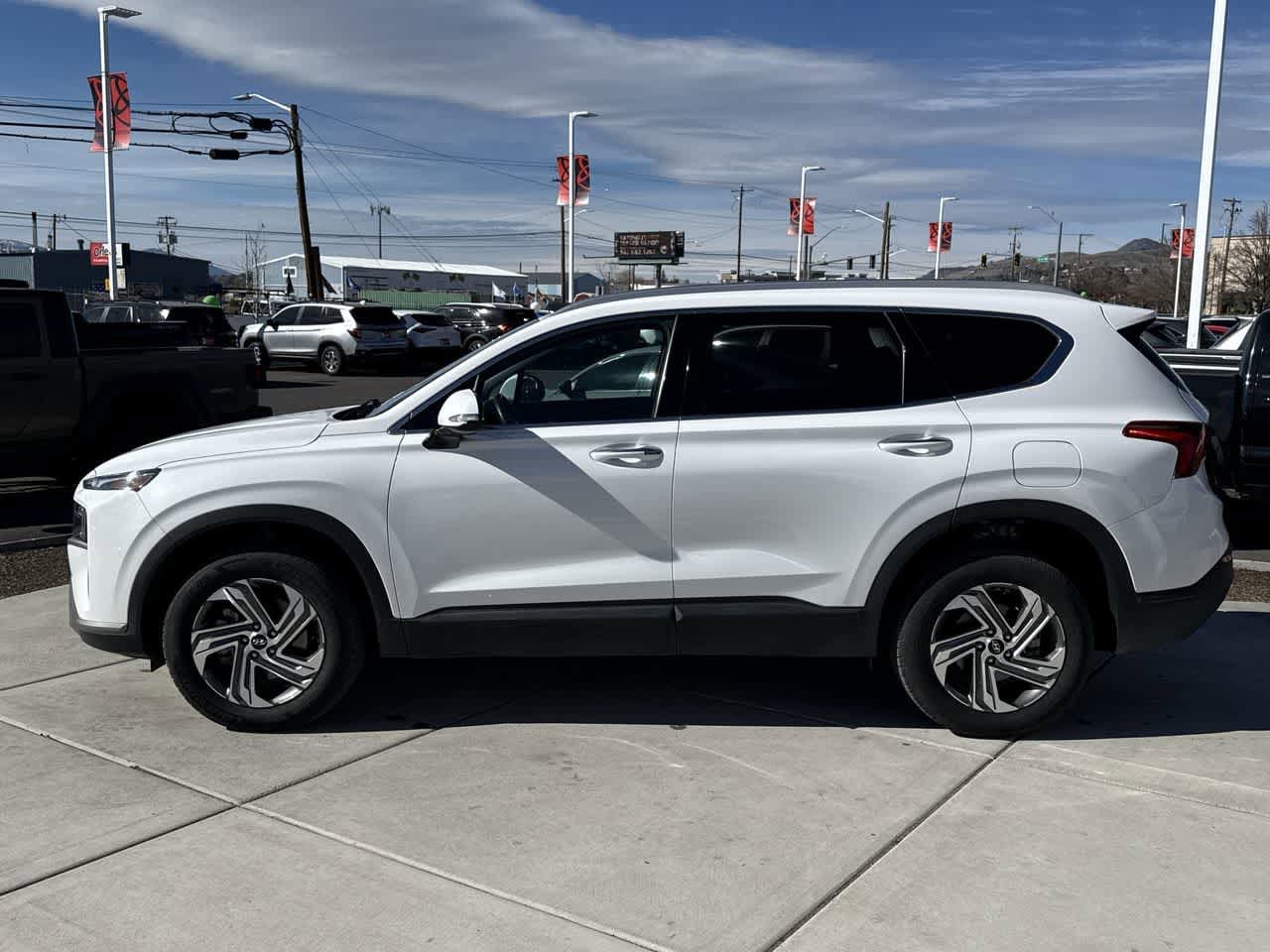 Thumbnail: 2023 Hyundai Santa Fe - 2