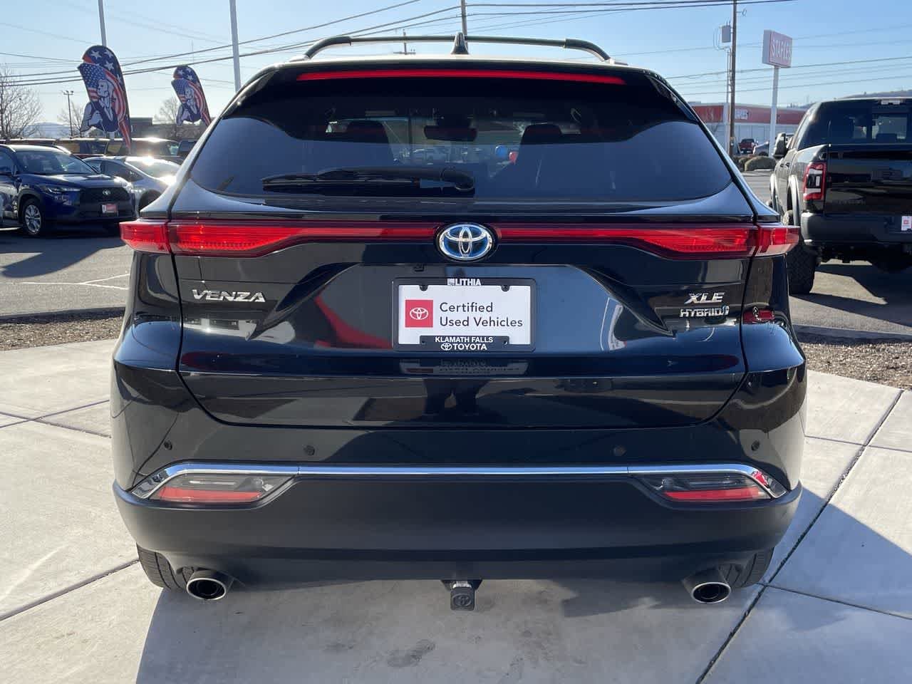 Thumbnail: 2022 Toyota Venza - 4