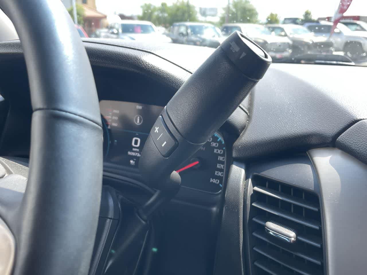 Thumbnail: 2019 GMC Yukon XL - 21