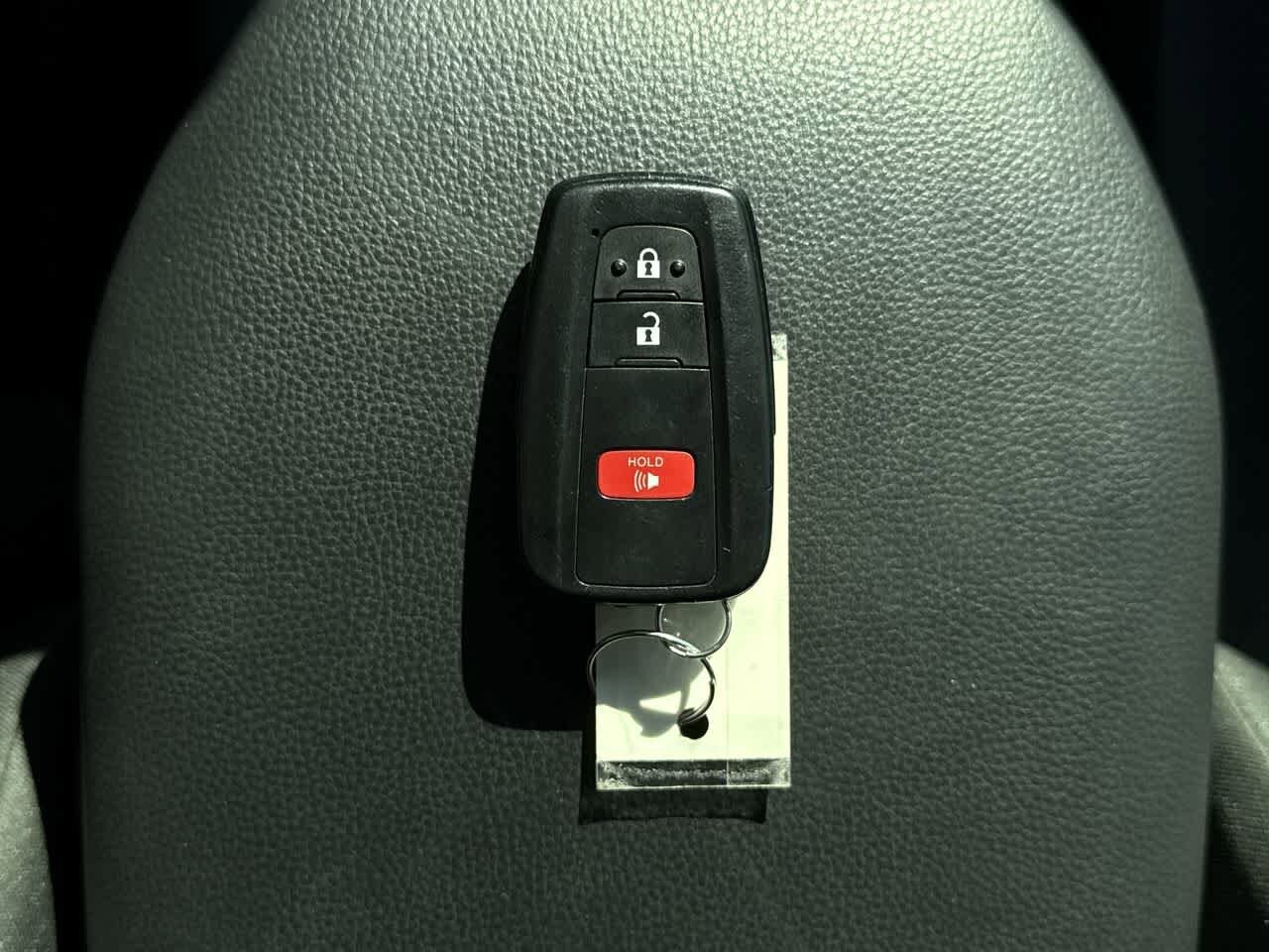 Thumbnail: 2025 Toyota RAV4 - 23