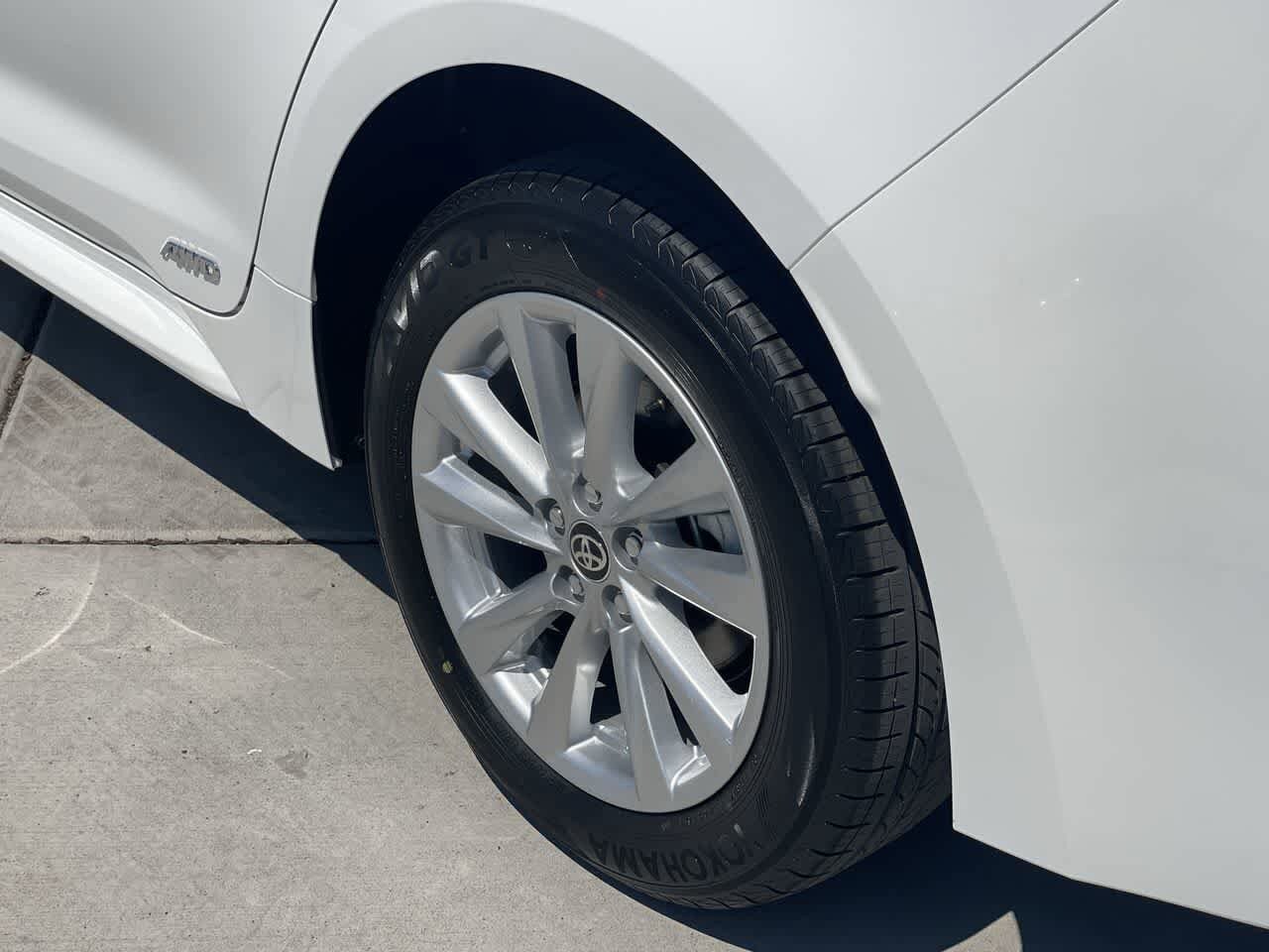 Thumbnail: 2025 Toyota Corolla - 8