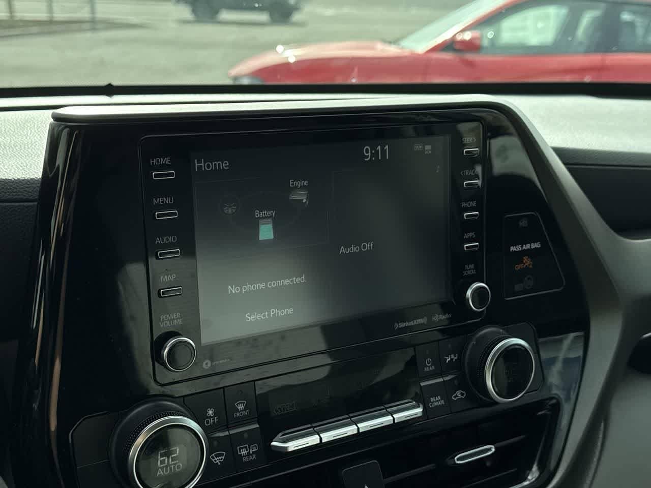 Thumbnail: 2021 Toyota Highlander - 19