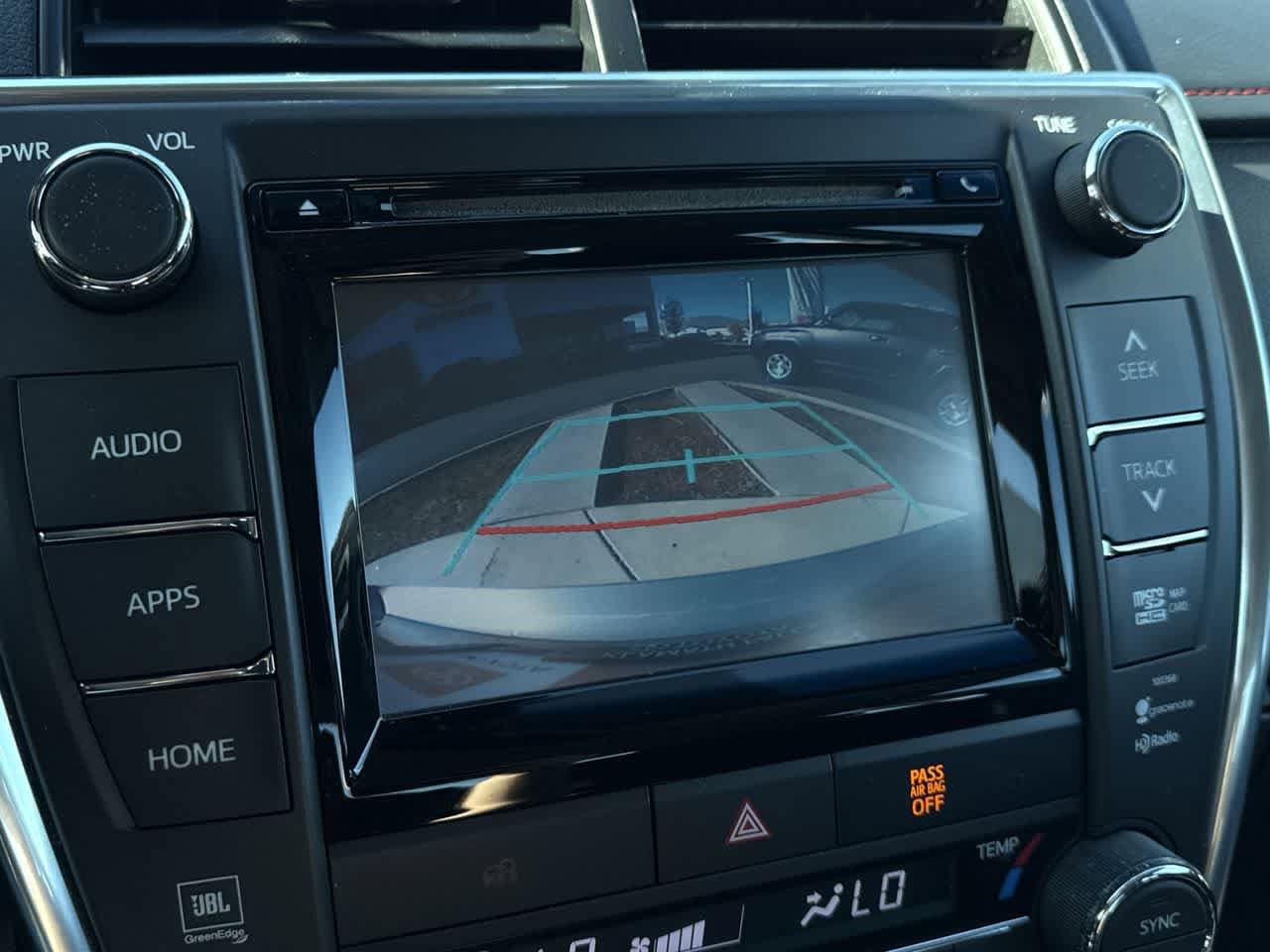 Thumbnail: 2015 Toyota Camry - 19