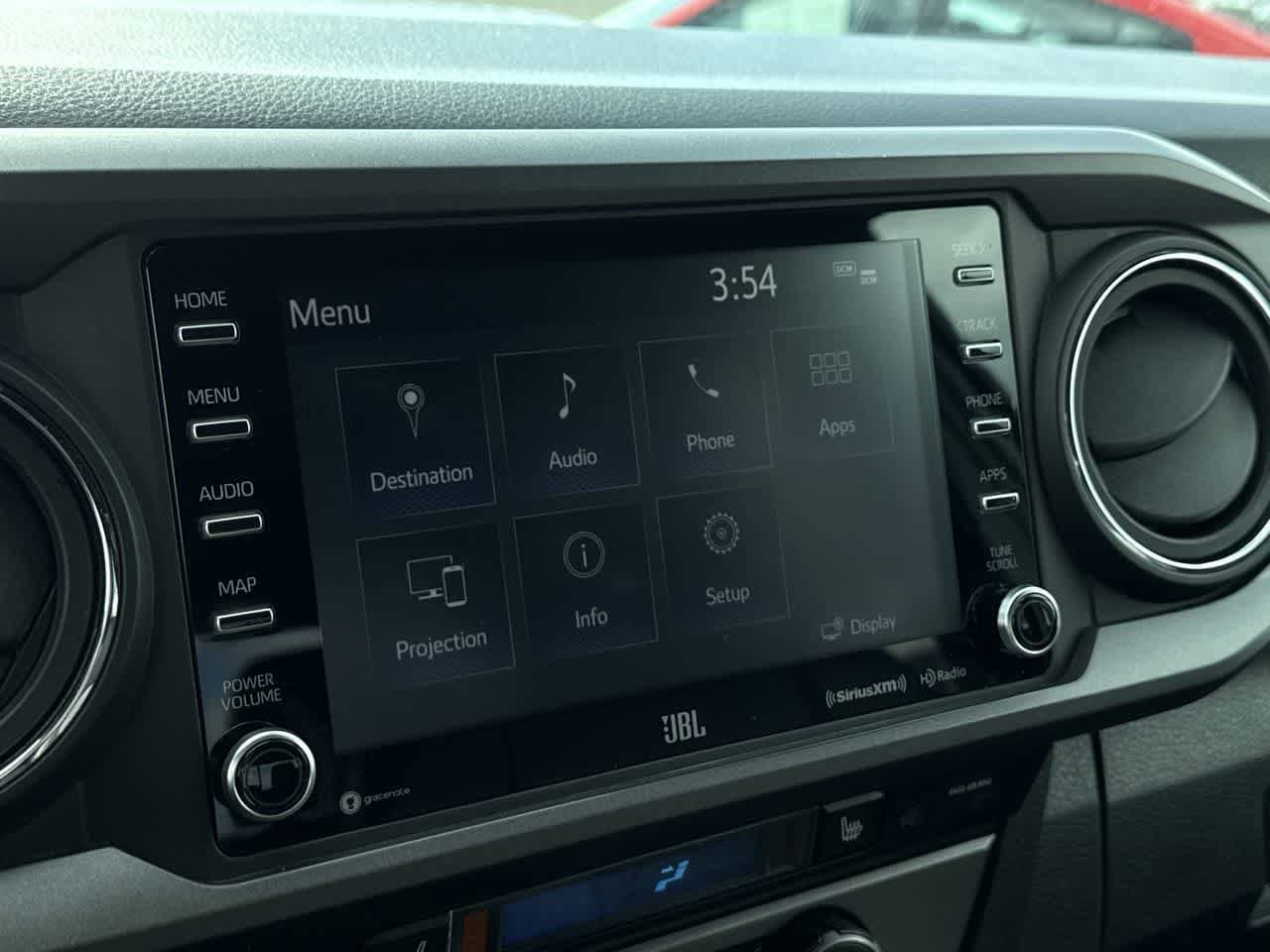 Thumbnail: 2022 Toyota Tacoma - 18