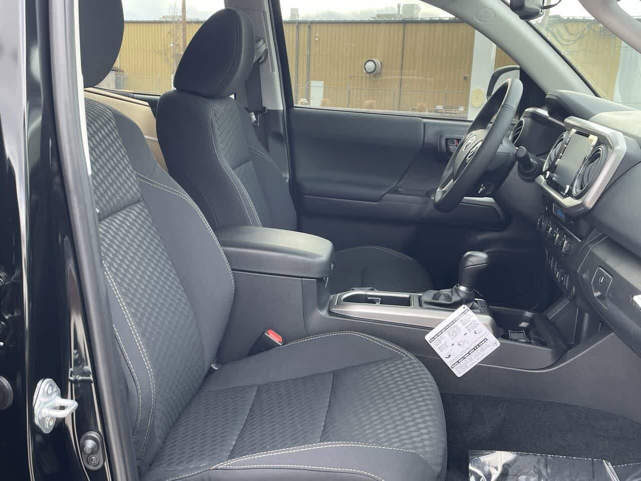 Thumbnail: 2023 Toyota Tacoma - 16