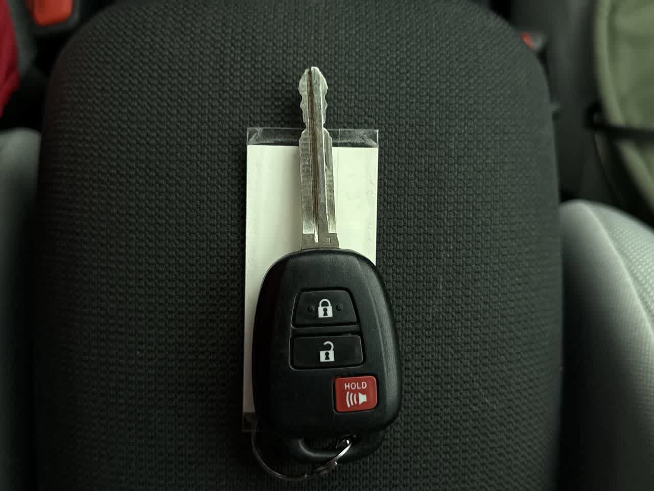 Thumbnail: 2023 Toyota Corolla Cross - 23