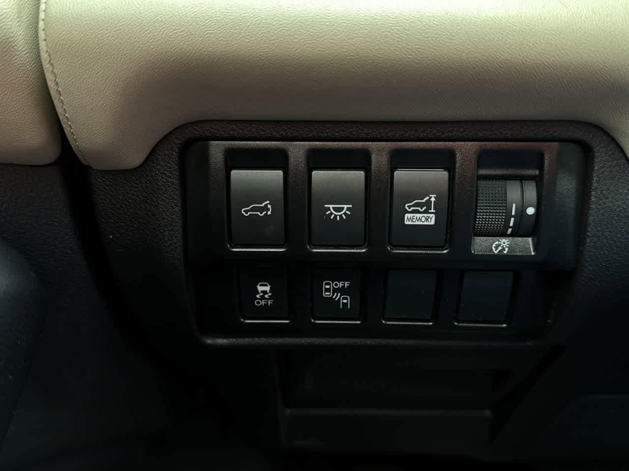 Thumbnail: 2022 Subaru Ascent - 22