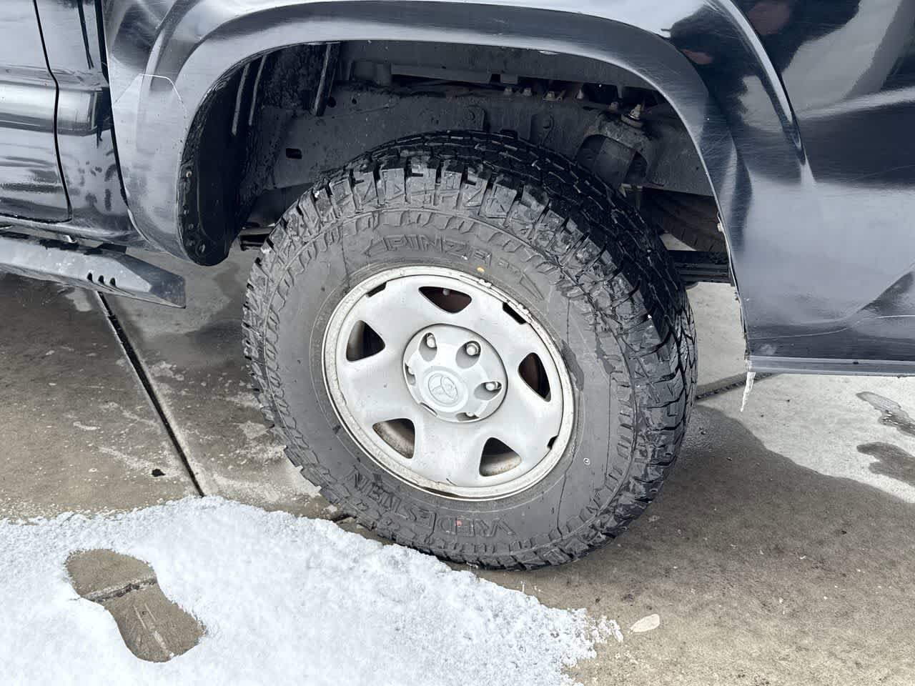 Thumbnail: 2022 Toyota Tacoma - 8