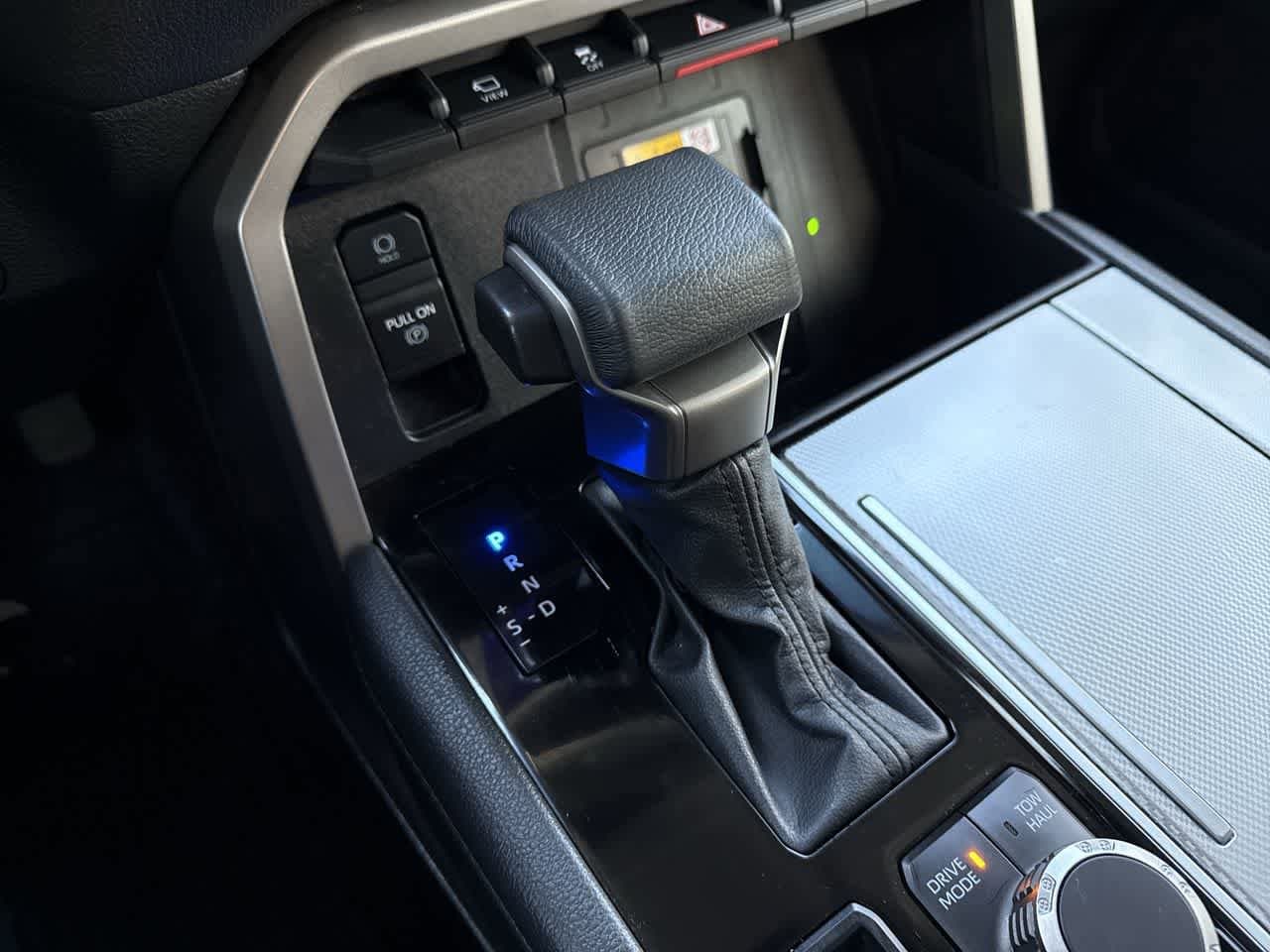 Thumbnail: 2024 Toyota Sequoia - 21