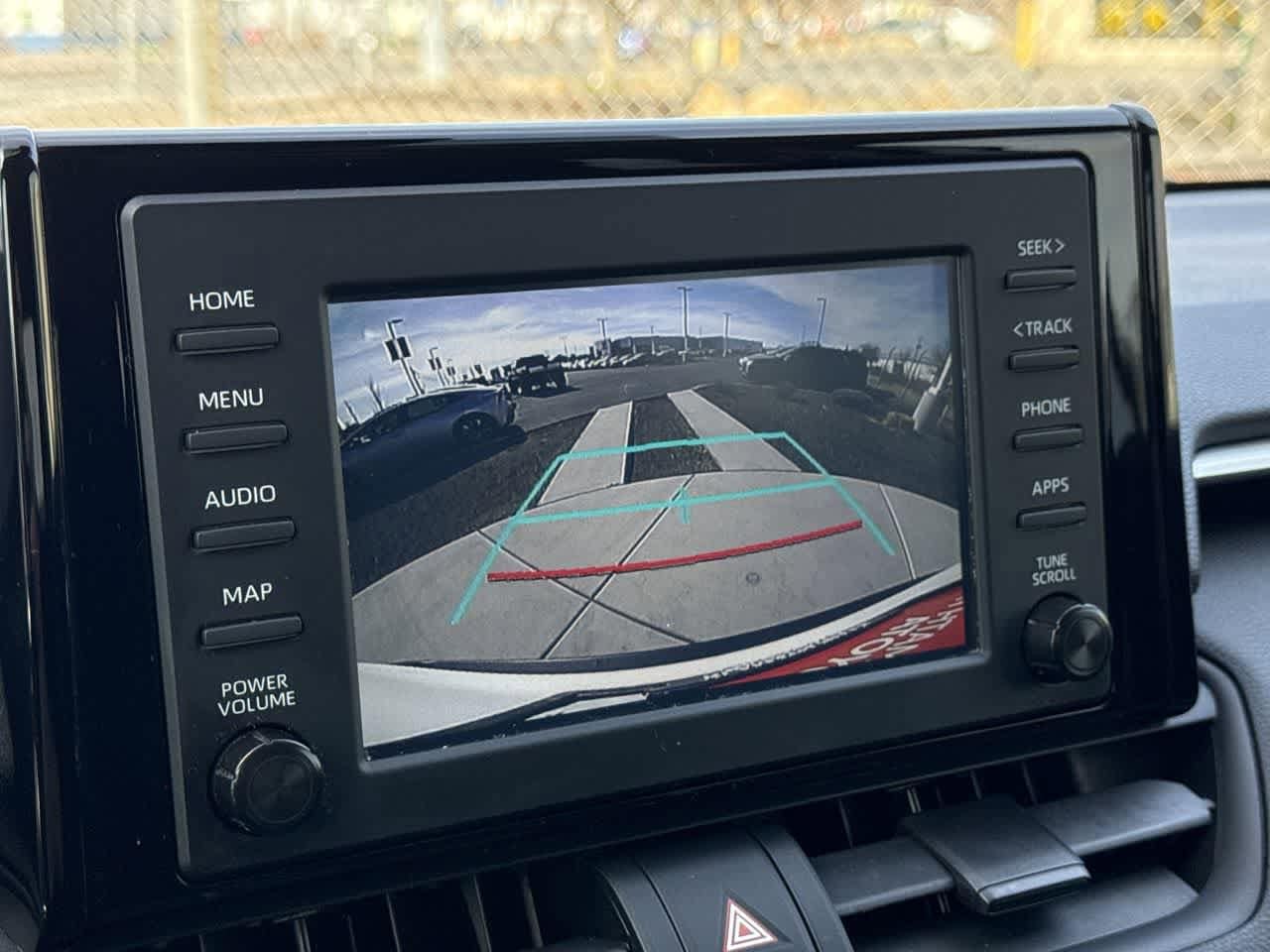 Thumbnail: 2019 Toyota RAV4 - 19