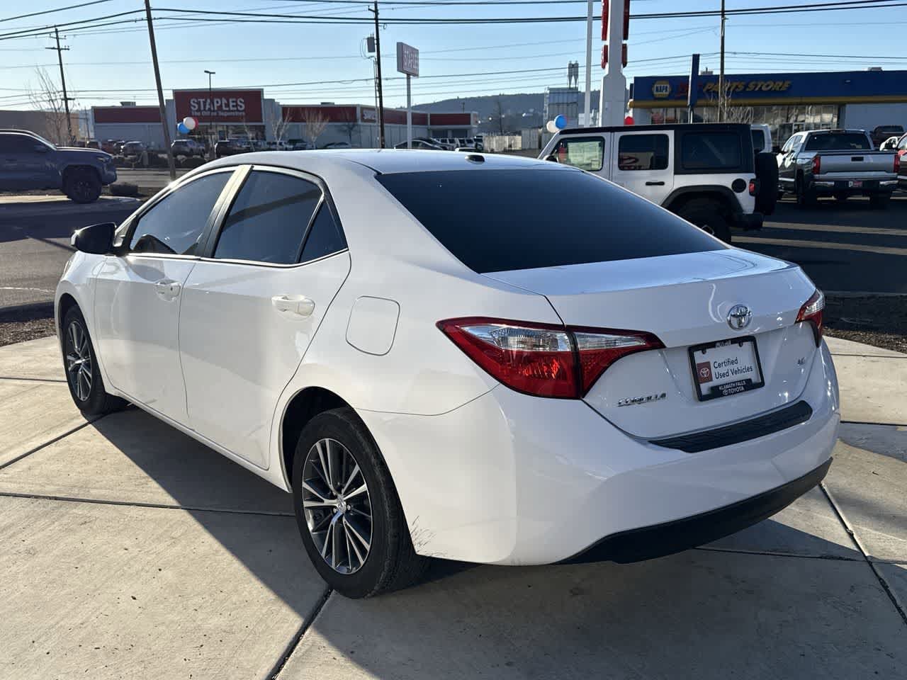 Thumbnail: 2016 Toyota Corolla - 5