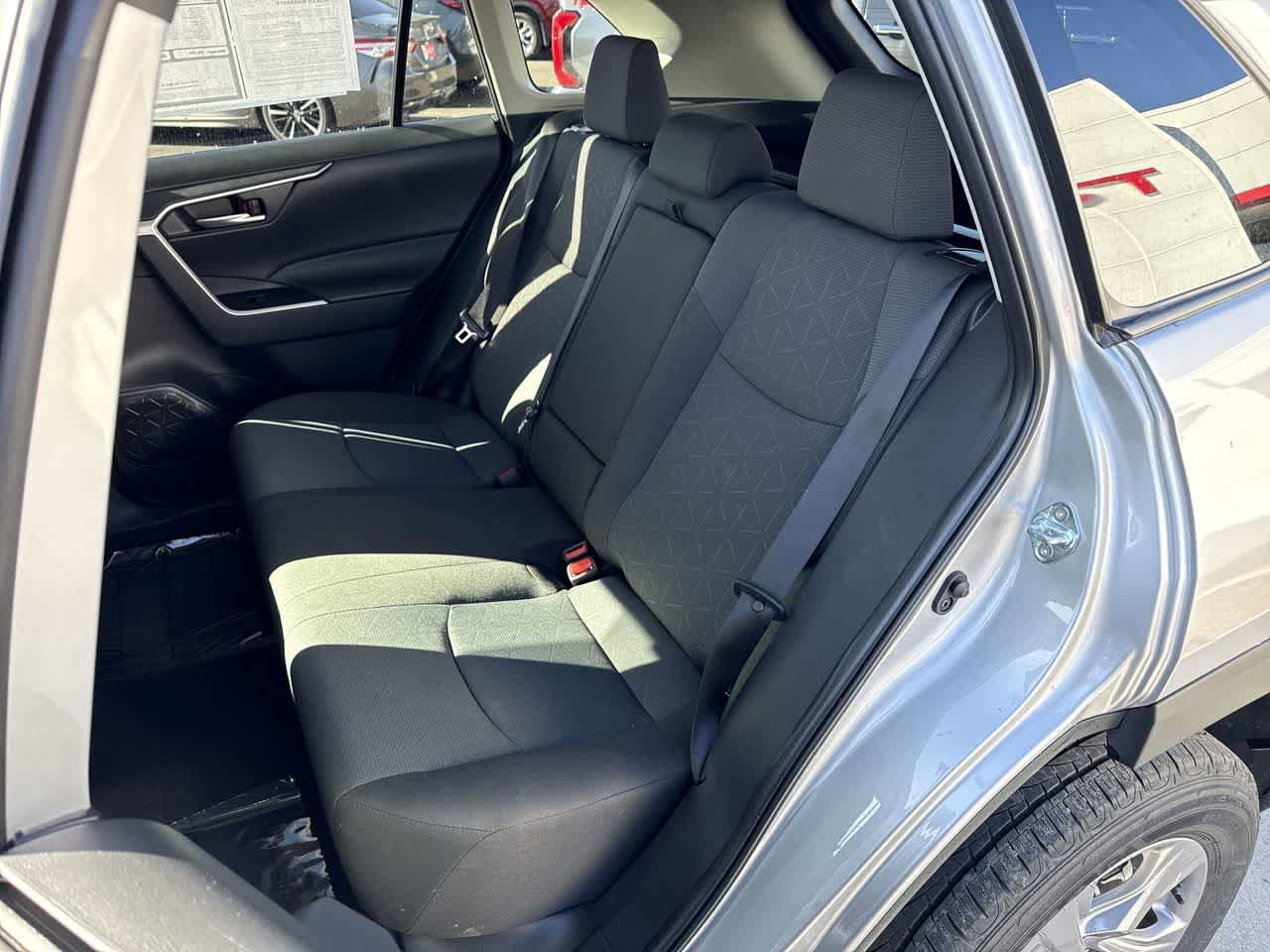 Thumbnail: 2025 Toyota RAV4 - 12