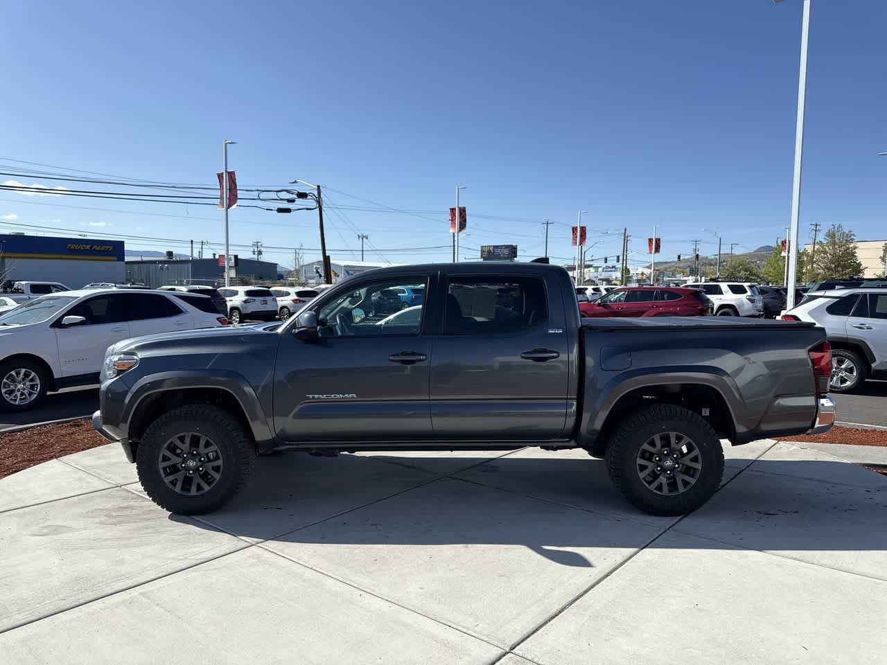 Thumbnail: 2023 Toyota Tacoma - 2