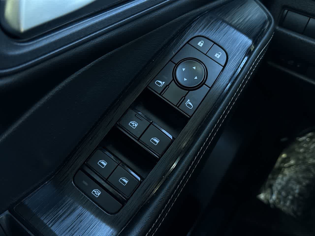 Thumbnail: 2023 Nissan Rogue - 22