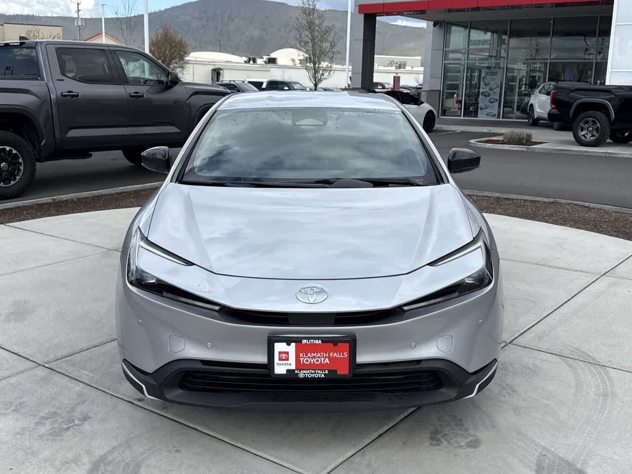 Thumbnail: 2024 Toyota Prius - 3