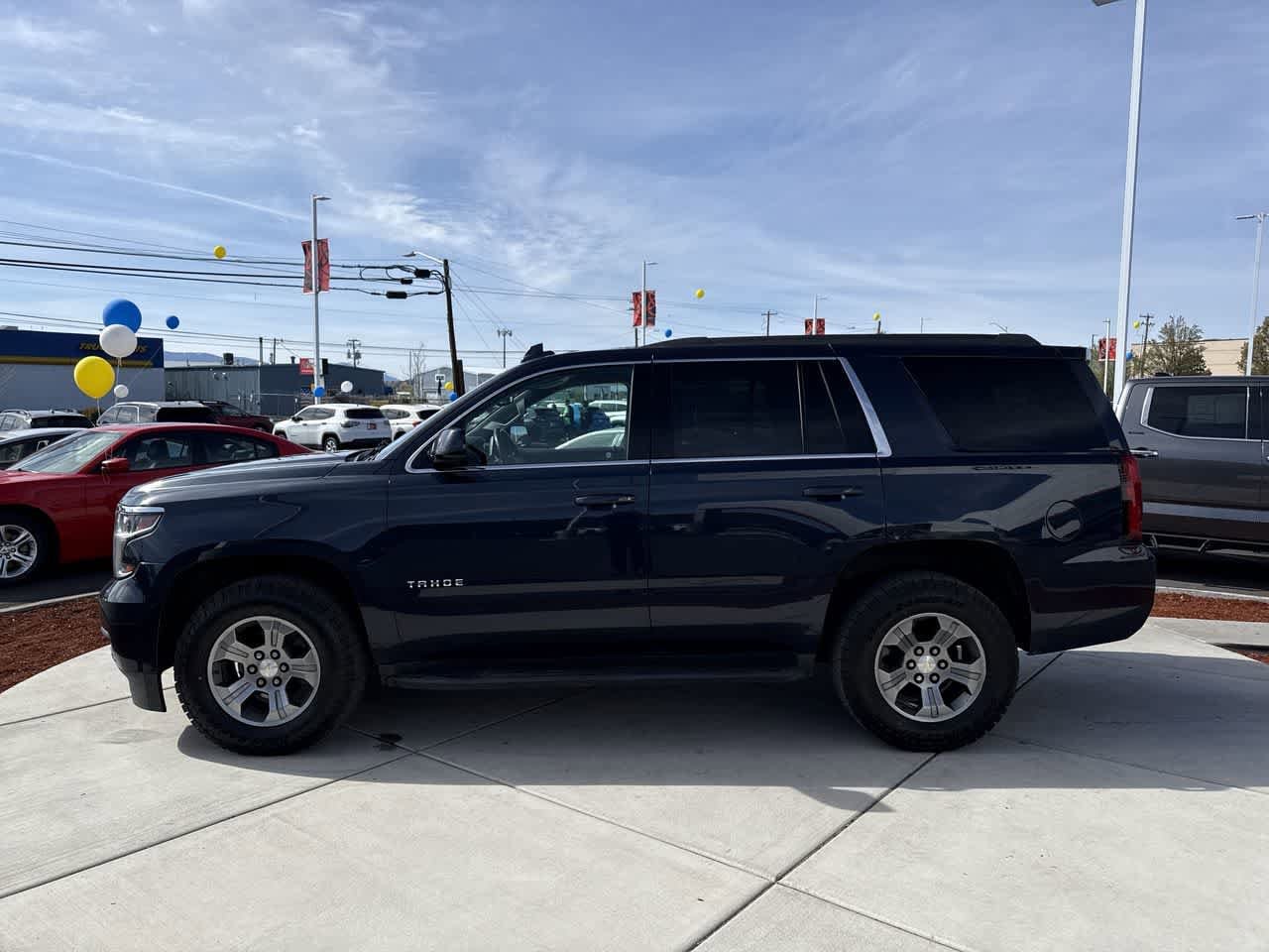 Thumbnail: 2020 Chevrolet Tahoe - 2