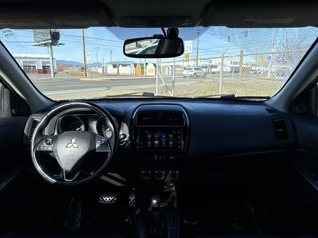 Thumbnail: 2018 Mitsubishi Outlander Sport - 15