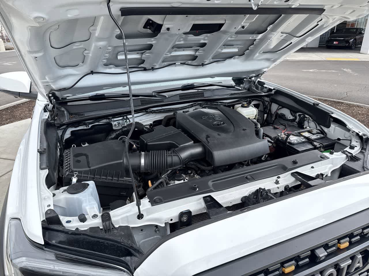 Thumbnail: 2020 Toyota Tacoma - 7