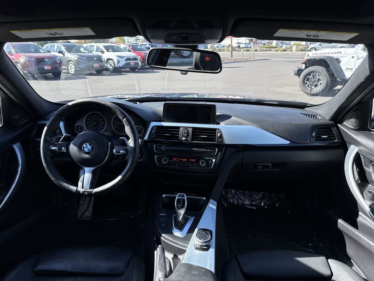 Thumbnail: 2015 BMW 3 Series - 14