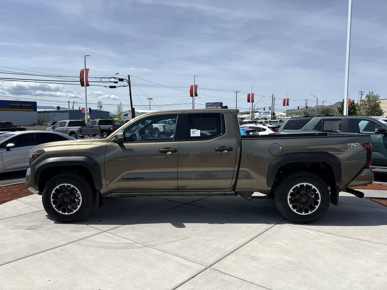 Thumbnail: 2026 Toyota Tacoma - 2